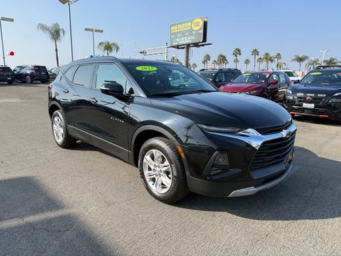 Used 2022 Chevrolet Blazer LT image 1