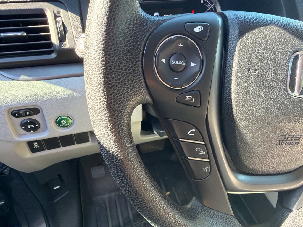 Used 2018 Honda Pilot EX image 15