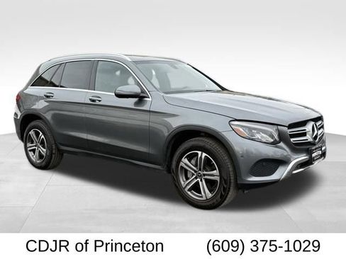 Used 2018 Mercedes-Benz GLC 300 4MATIC image 1