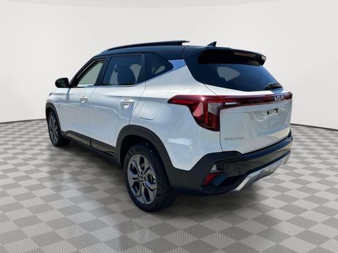 Used 2024 Kia Seltos S AWD/4WD image 5
