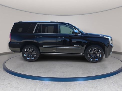 Used 2019 GMC Yukon Denali w/ Denali Ultimate Package image 4