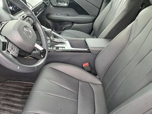 Certified 2025 Acura ADX FWD image 9