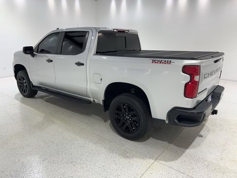 Used 2022 Chevrolet Silverado 1500 LT Trail Boss w/ LT Trail Boss Premium Package image 3