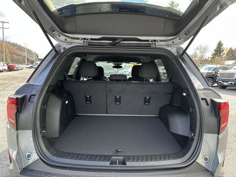 New 2026 GMC Terrain Elevation image 24