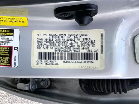 Used 2013 Toyota Corolla S FWD image 35