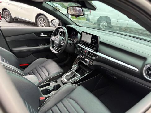 Used 2024 Kia Forte GT-Line w/ GT-Line Premium Package FWD image 11