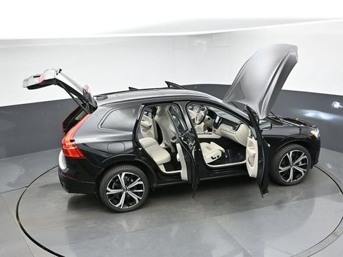 Used 2023 Volvo XC60 B5 Ultimate AWD/4WD image 48