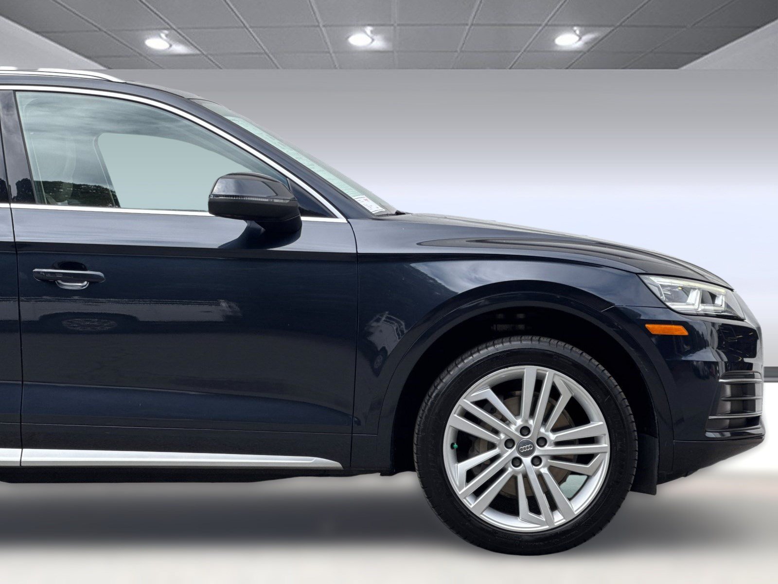 Used 2018 Audi Q5 Prestige w/ Prestige Package AWD/4WD image 36