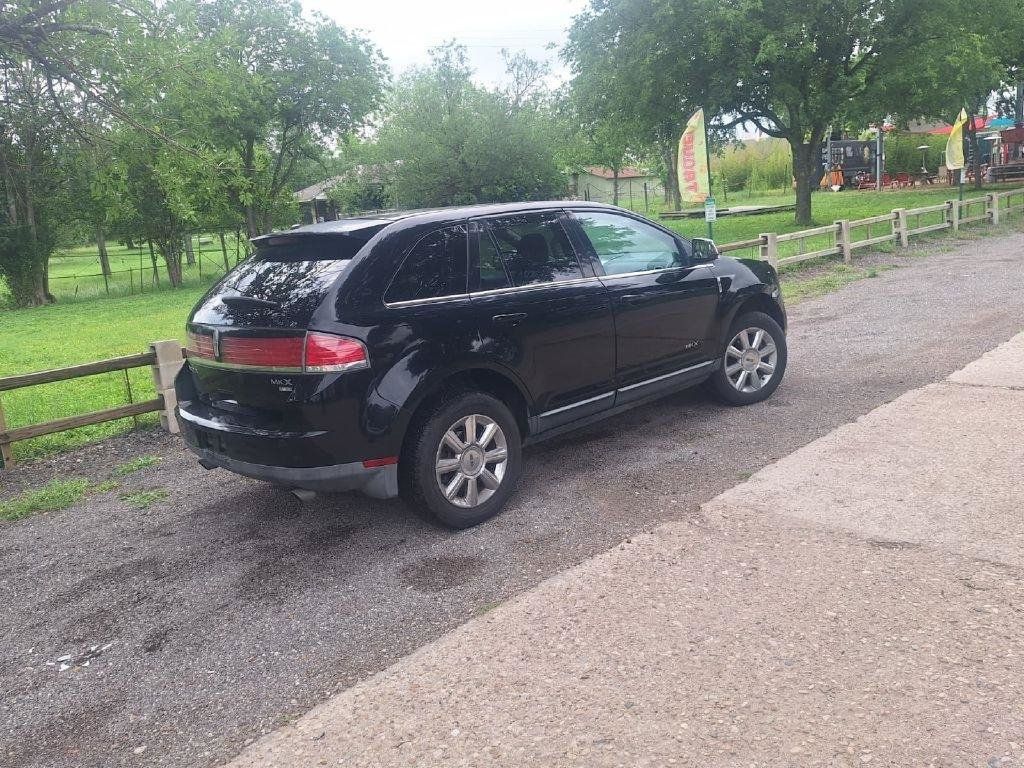 Used 2008 Lincoln MKX AWD image 3