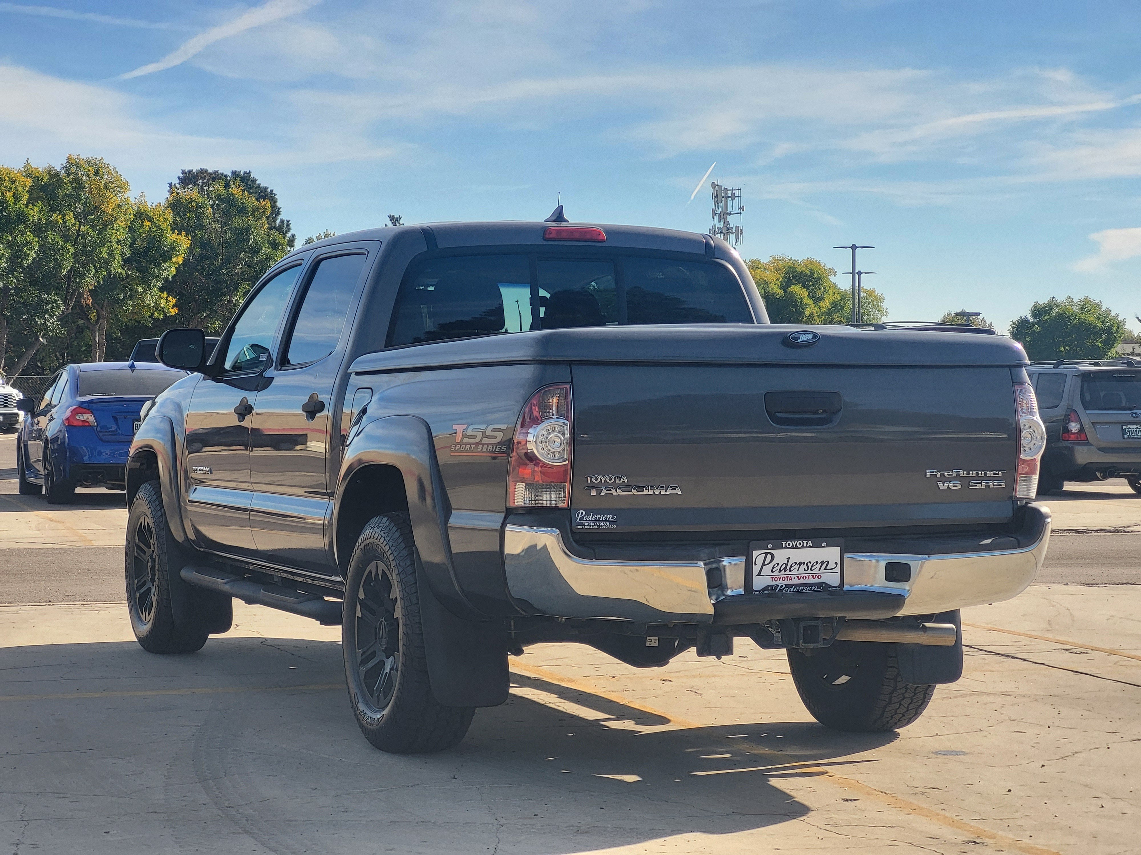 Used 2015 Toyota Tacoma PreRunner w/ SR5 Package RWD image 3