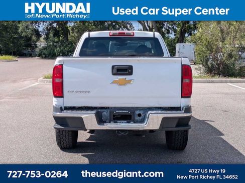 Used 2015 Chevrolet Colorado W/T RWD image 4