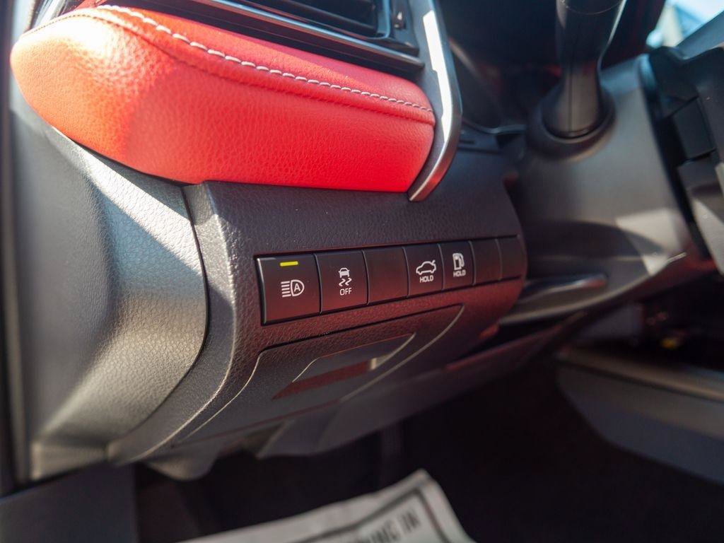Used 2022 Toyota Camry XSE FWD image 17