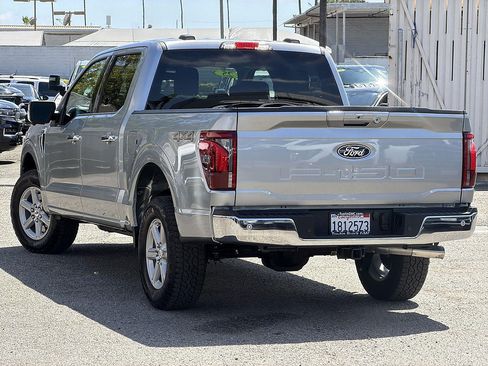 Used 2025 Ford F150 Lariat AWD/4WD image 7