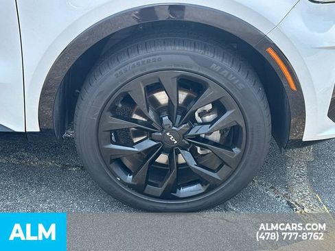 Used 2023 Kia Sorento SX AWD/4WD image 14