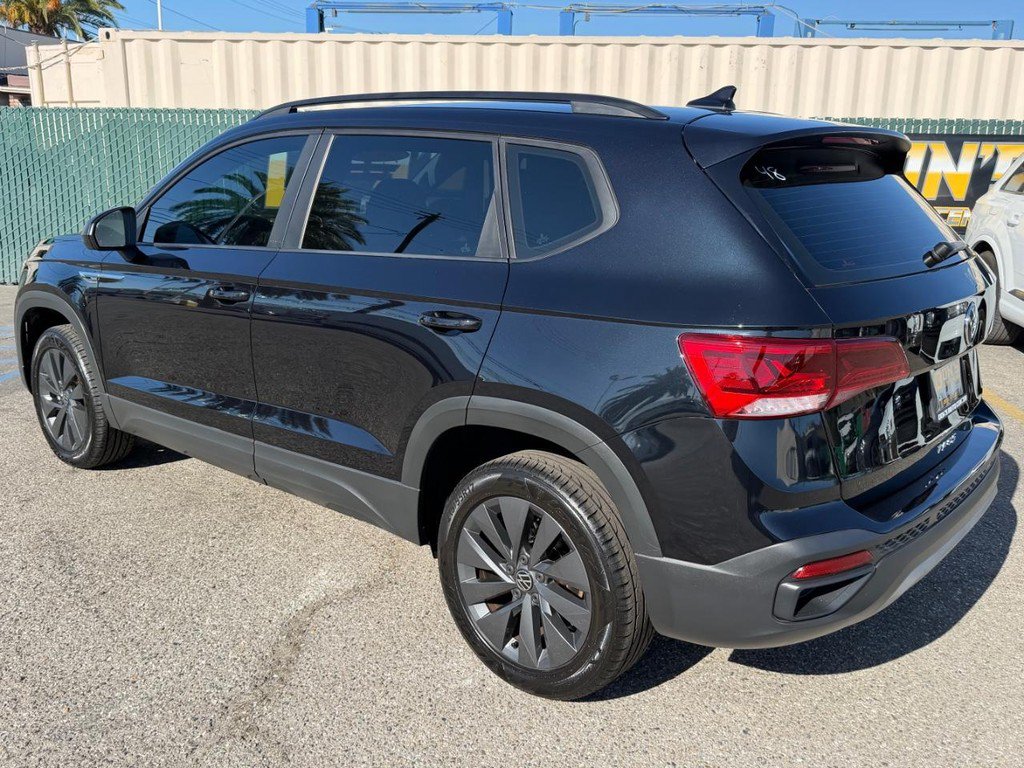 Used 2022 Volkswagen Taos S FWD image 9