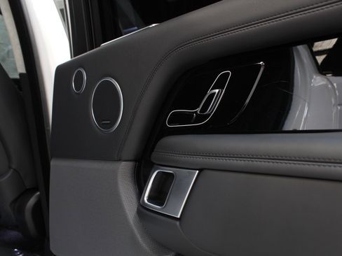 Used 2021 Land Rover Range Rover P525 Westminster Edition LWB image 51