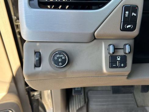Used 2015 GMC Yukon SLE w/ Convenience Package RWD image 23
