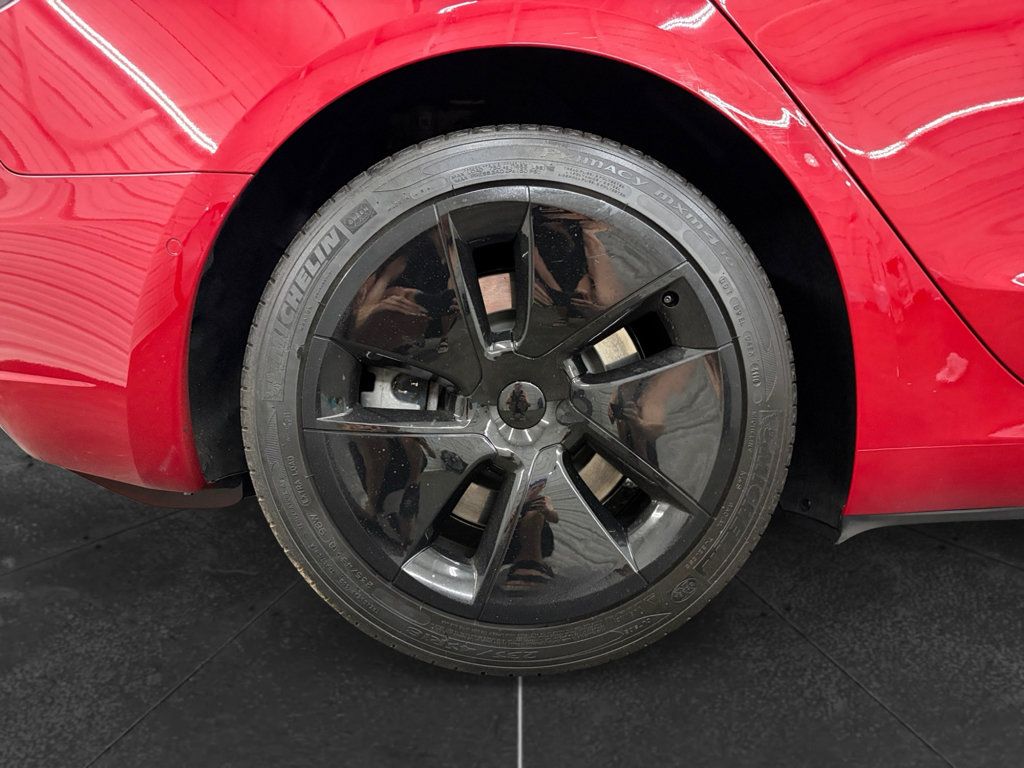 Used 2019 Tesla Model 3 Long Range AWD/4WD image 33