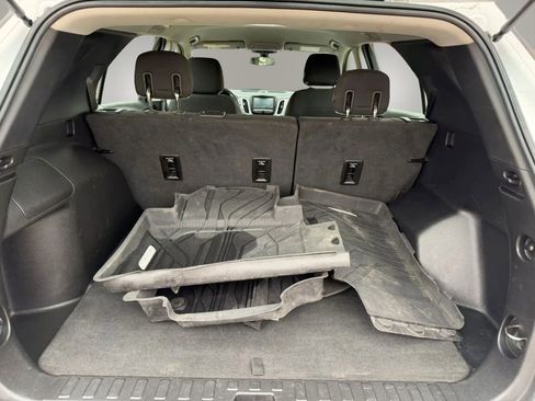 Used 2018 Chevrolet Equinox LS image 8