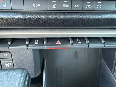 Used 2022 Toyota Tundra SR5 image 22