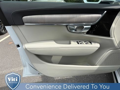 Certified 2023 Volvo S90 B6 Ultimate w/ Protection Package Premier AWD/4WD image 16