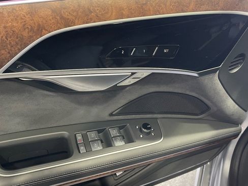 Used 2024 Audi A8 L 3.0T w/ Comfort Plus Package image 25