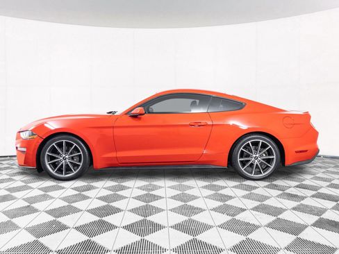 Used 2018 Ford Mustang Coupe w/ Equipment Group 101A RWD image 14