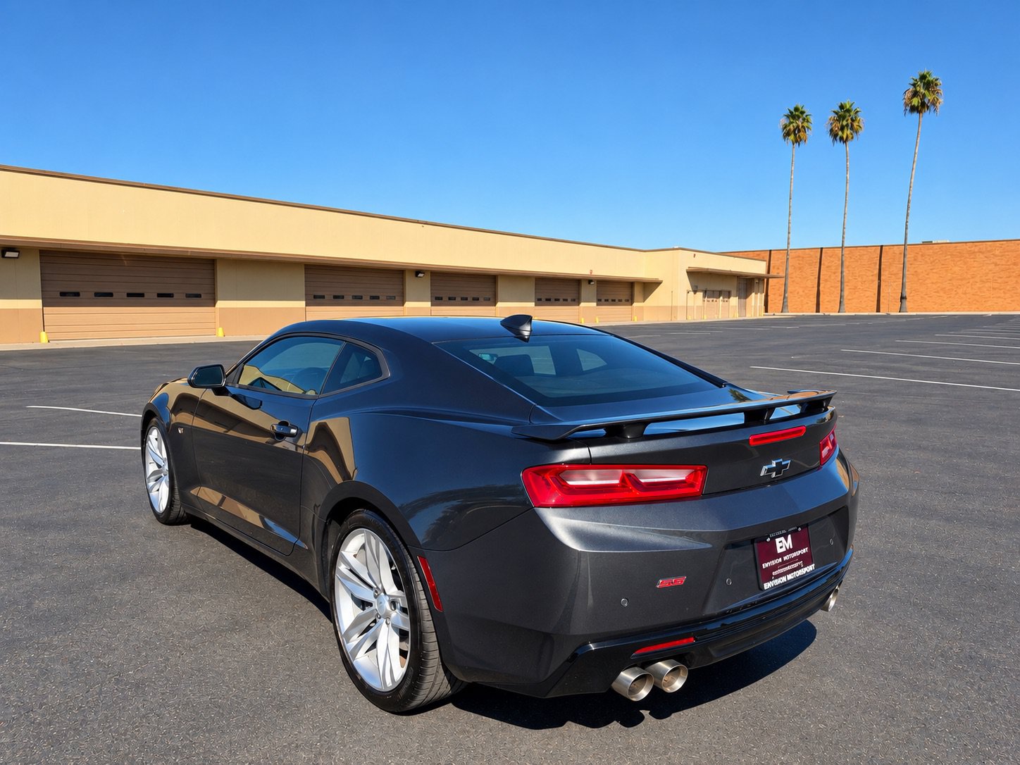 Used 2018 Chevrolet Camaro SS RWD image 5