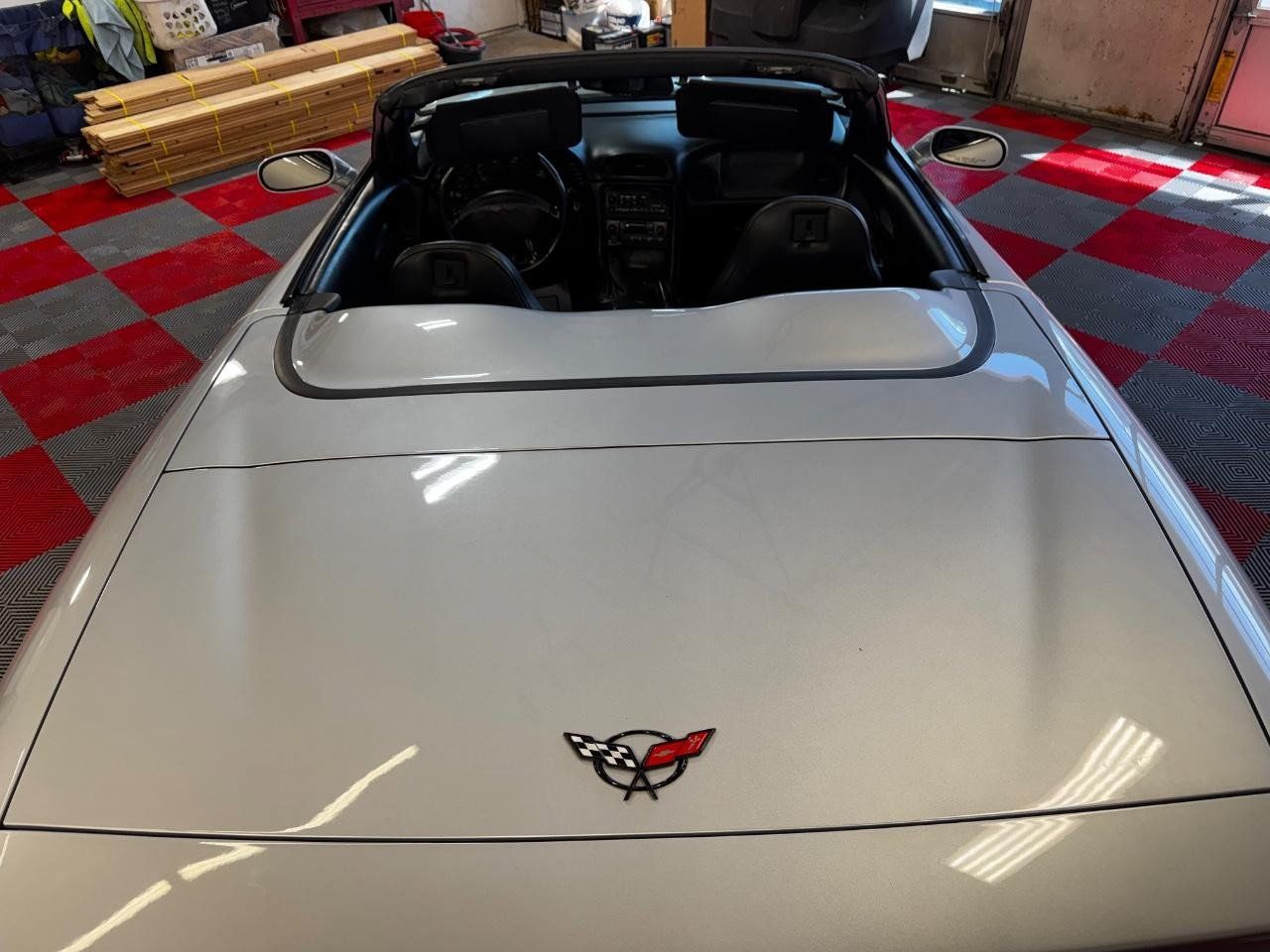 Used 2002 Chevrolet Corvette Convertible w/ Preferred Equipment Group2 RWD image 12