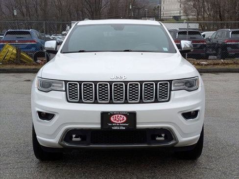 Certified 2021 Jeep Grand Cherokee Overland AWD/4WD image 11