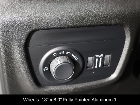 Used 2024 Jeep Grand Cherokee L Altitude RWD image 23