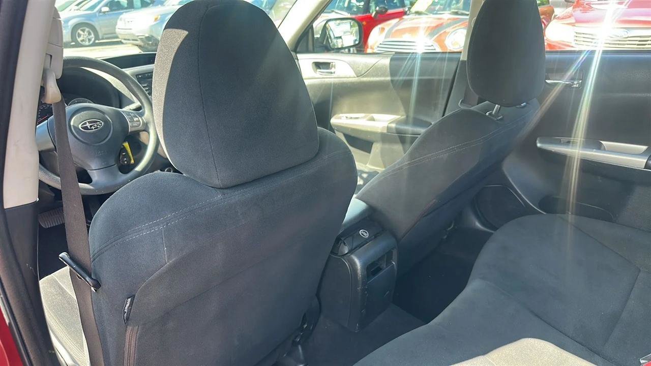Used 2010 Subaru Impreza 2.5i AWD/4WD image 33