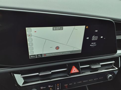 New 2025 Kia Niro EX w/ EX Cold Weather Package image 21