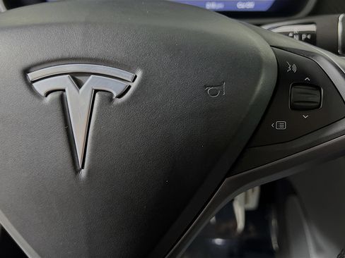 Used 2019 Tesla Model S Performance image 20