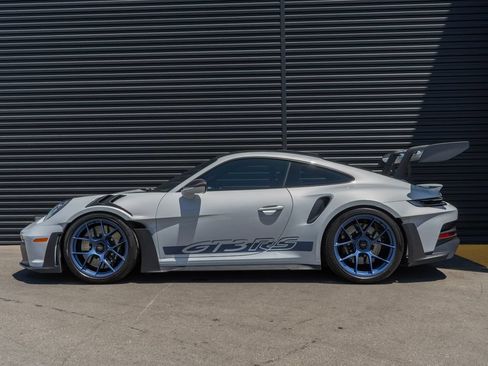 Used 2025 Porsche 911 GT3 RS RWD image 2