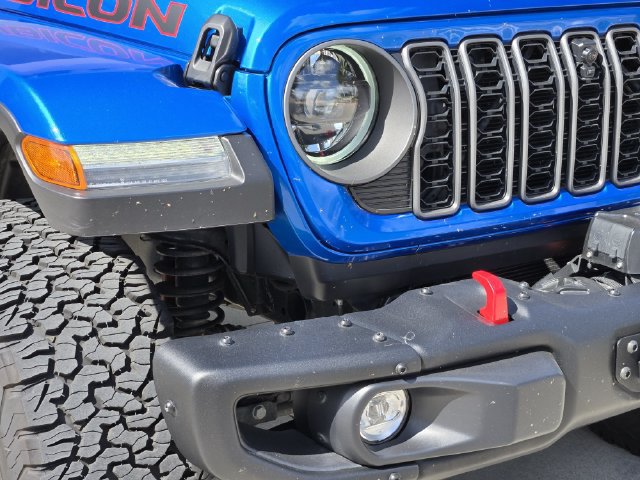 Used 2026 Jeep Wrangler Unlimited Rubicon AWD/4WD image 9