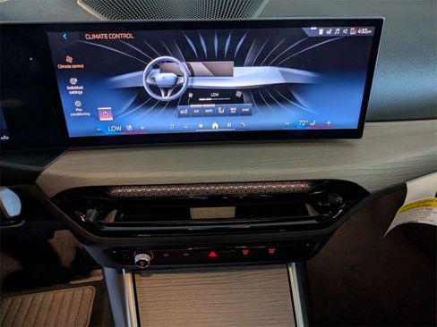 New 2026 BMW 330i 330i image 13