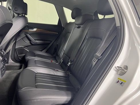 Certified 2023 Audi Q5 2.0T Premium Plus w/ Premium Plus Package image 21