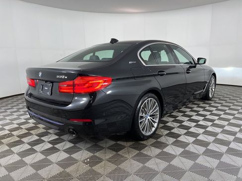 Used 2019 BMW 530e xDrive 530e xDrive iPerformance w/ Premium Package image 5