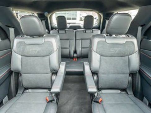 New 2026 Ford Explorer ST image 14