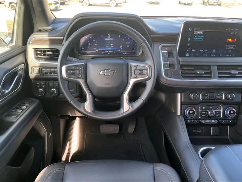 Used 2024 Chevrolet Tahoe Z71 w/ Luxury Package image 5