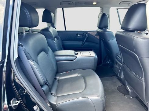 Used 2024 Nissan Armada SL w/ Captain's Chairs Package RWD image 25
