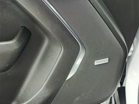 Used 2024 Chevrolet Suburban RST w/ Luxury Package image 10