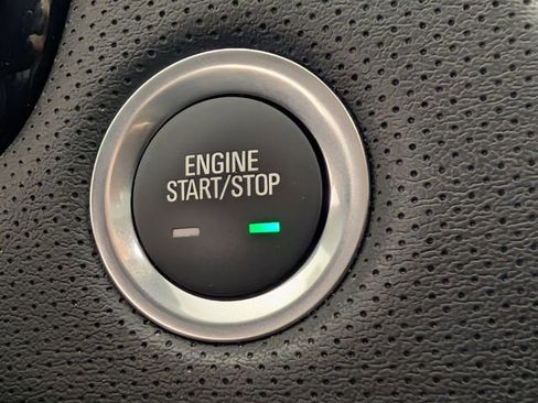 Used 2025 Cadillac XT5 Premium Luxury image 26