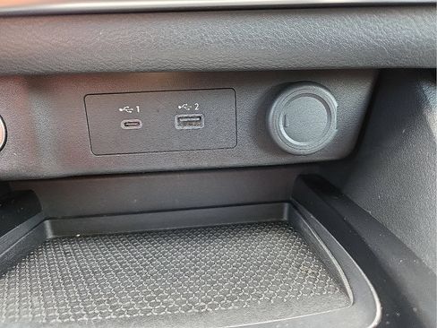 Used 2022 Nissan Rogue SV FWD image 20