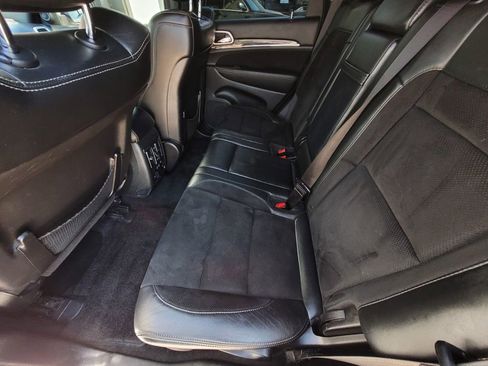 Used 2014 Jeep Grand Cherokee SRT8 w/ Luxury Group II image 33