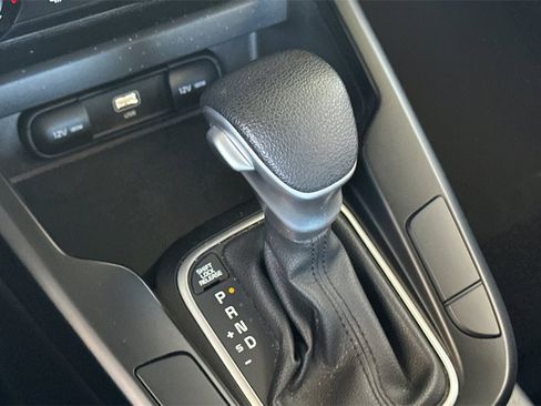 Used 2024 Kia Soul LX w/ Option Group 015 image 18