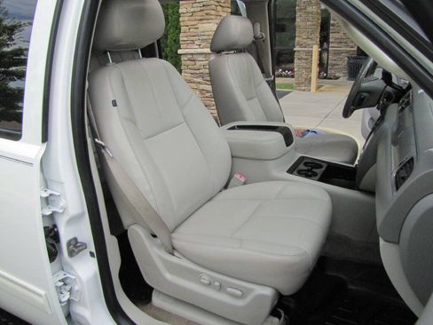 Used 2012 Chevrolet Suburban LT w/ Suspension Package, Off-Road AWD/4WD image 25