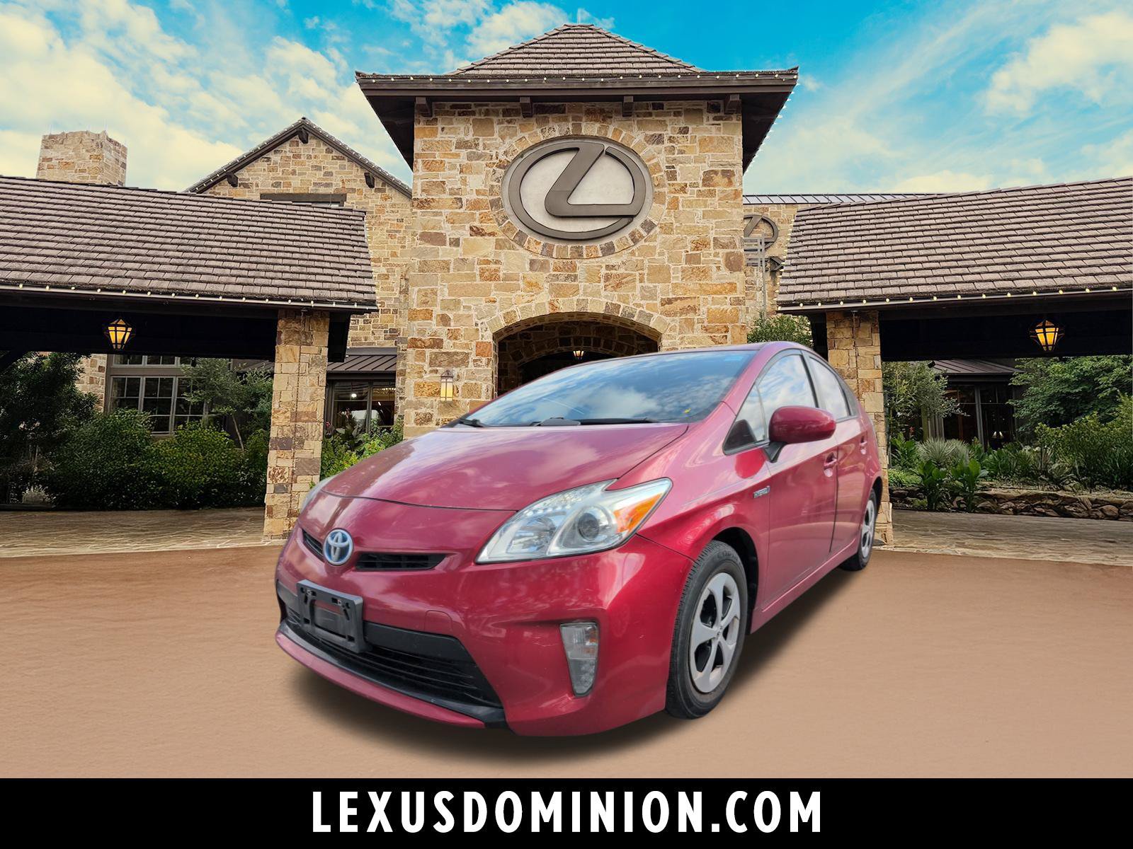 Used 2014 Toyota Prius Four FWD image 1