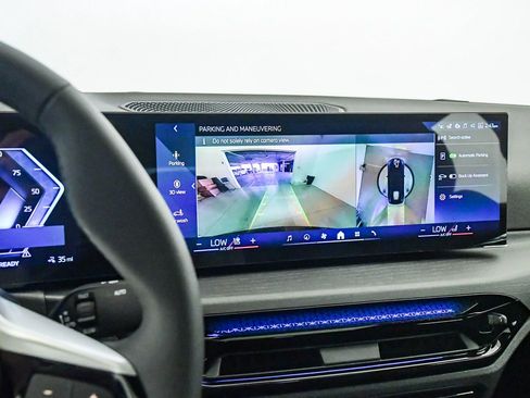 New 2026 BMW i4 xDrive40i w/ Premium Package AWD/4WD image 21